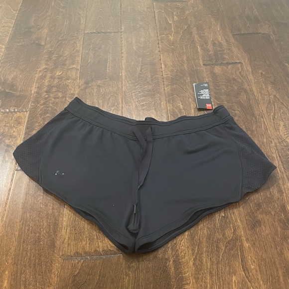 Sexy Comfy Women’s Under Armour Tech Terry Shorts, XL NWT - Picture 4 of 6